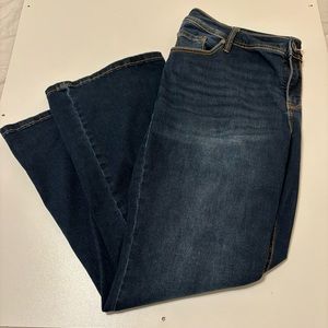 Torrid LUXE Slim Boot Size 18 Short